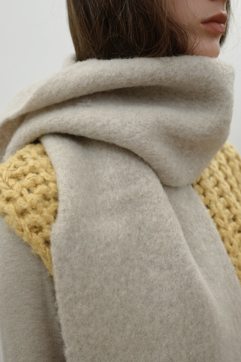 Chunky Mohair Scarf Solid_Beige