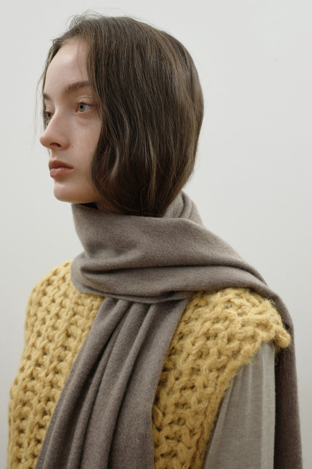 Woven Cashmere Scarf Solid_Dark beige